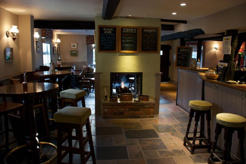 The White Hart Inn Νιούμπερι Εξωτερικό φωτογραφία